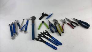 lot 890 image: Collection of Hand Tools including Pliers, Wrenches, and Cutters