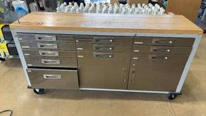 lot 89 image: Large Industrial Metal Tool Cabinet with Wooden Worktop