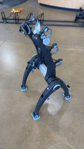 lot 500 image: Saris SuperBones 3 Bike Trunk Rack