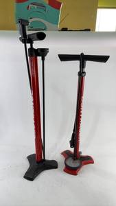 lot 547 image: Pair of Bontrager Bicycle Pumps with Pressure Gauges