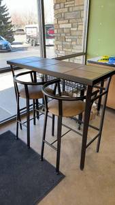 lot 919 image: Bar-Height Table with 2 Stools and Tile Top