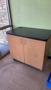 lot 923 image: Mobile Coffee Cart with Storage on Wheels