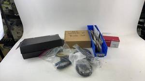 lot 924 image: Assorted Bicycle Parts and Accessories Set
