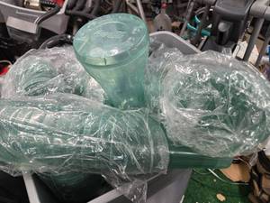 lot 35 image: Lot of 4 dozens of reusable party soda cups with lids and straw hold (NEW)