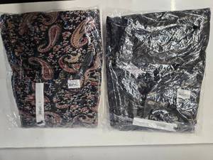 lot 84 image: Lot of 2 Coco  Carmen Leggings (New, Size XXL)
