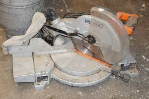 lot 224 image: Ridgid Compound Miter Saw