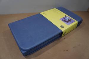 lot 252 image: Foldable Stacked Yoga Mat