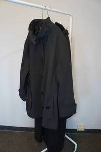 lot 271 image: 2 Womens Jackets