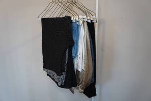 lot 274 image: Assorted Womens Pants