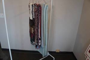 lot 282 image: Assorted Blankets