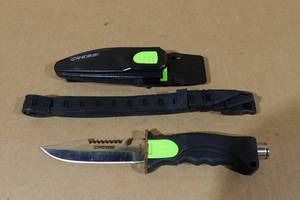 lot 122 image: Cressi Dive Knife
