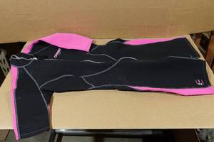lot 125 image: Cressi Lido Womens 2mm Wetsuit -L4, Pink