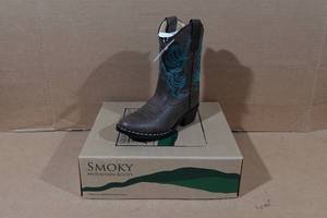 lot 134 image: Smoky Mountain Boots -Childs 10.5