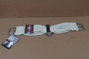 lot 145 image: Classic Equine Blended Mohair Cinch -Size 26