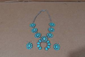 lot 147 image: Squash Blossum Turquoise Necklace and Earrings