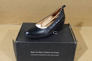 lot 186 image: Vionic Jacey Wedge Shoes -Size 8.5