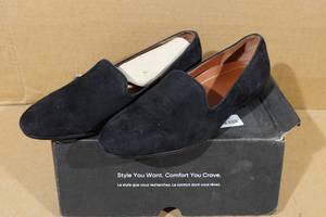 lot 190 image: Vionic Womens Willa Slip-On Flats -Size 11