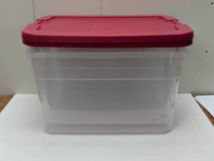 lot 83 image: 2 pack Brightroom latching Storage Bins - 66 Qt - small crack