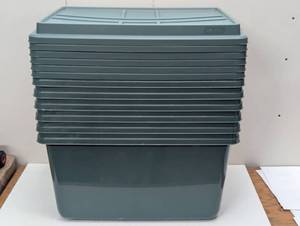 lot 215 image: 6 Pack Hefty 72qt  Hi-Rise Storage bin with Stackable Lid Plastic Utility Tubs, Locking Handles - 6 pack
