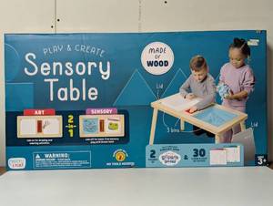 lot 19 image: Chuckle & Roar Play and Create Sensory Table Art Desks