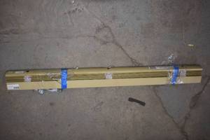 lot 19 image: Blinds