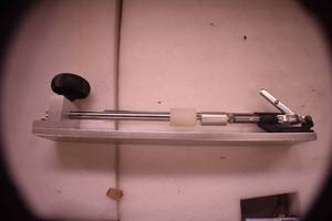 lot 61 image: WEN LA3040 Pen Press with Adjustable Assembly Rod and 30-Pound Pressing Pressure