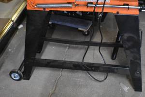 lot 74 image: WEN BA4664 4-by-6-Inch Metal-Cutting Band Saw with Stand