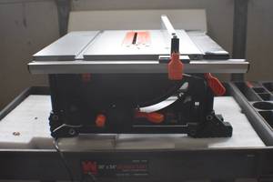 WEN TT0811 11-Amp 8.25-Inch Compact Benchtop Jobsite Table Saw