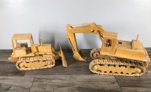 lot 29 image: 2 - Solid Wood Dozer & Track Hoe  - Tracks move along with the blade and the bucket