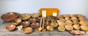 lot 44 image: Lot of Mostly Myrtlewood Bowls
