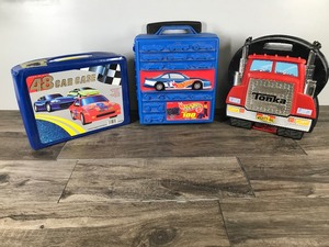 lot 75 image: 3 Cases - Hotwheels - Tara Toy Corp and Tonka
