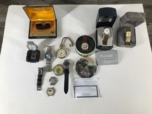 lot 97 image: Lot of Watches - info in description