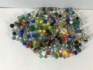 lot 103 image: Lot of Marbles