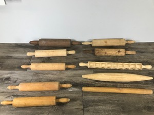 lot 109 image: Lot of Vintage Wood Rolling Pins for Baking