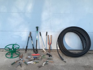 lot 121 image: Lawn and Garden Tools with Landscaping Wrap