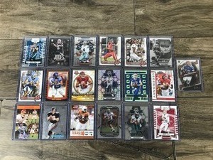 lot 397 image: Lot of 19 Football Cards - Joe Montana - Brock Purdy - Josh Allen and More