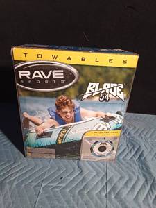 lot 136 image: New Rave Sports Blade towable tube