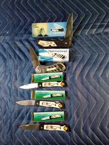 lot 185 image: 5 Frost knives in original boxes