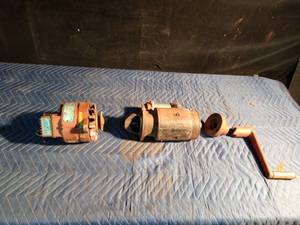 lot 347 image: Starter and alternator component