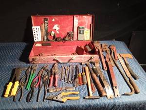 lot 328 image: Milwaukee metal box full of tools