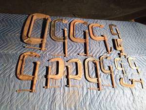 lot 327 image: Lot of C-clamps