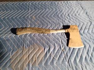 lot 308 image: Hatchet