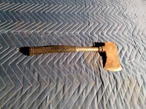 lot 312 image: Hatchet