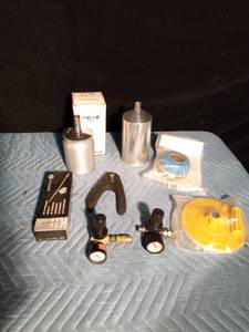 lot 360 image: 2 Spray painting cups, repair kit, 2 gauges, coding rings, backing plates for auto body and more