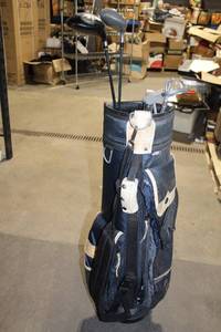 lot 5 image: Golf Club Set with Bag - Includes Nicklaus and Palmer PHD Drivers