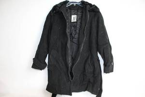 lot 63 image: Jones New York Black Wool Blend Overcoat - Size Medium