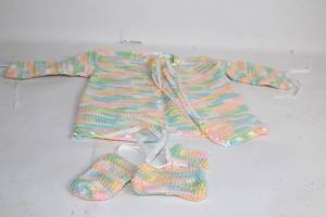 lot 72 image: Handmade Baby Cardigan and Booties Set in Pastel Colors