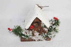 lot 79 image: Festive Miniature Snow-Covered Cottage Decoration