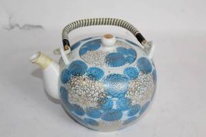 lot 83 image: Vintage Japanese Porcelain Teapot with Floral Design