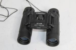 lot 141 image: Bushnell 12x25 Compact Binoculars